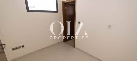 5 bedrooms Villa in Yas Island, UAE No. 17509 9