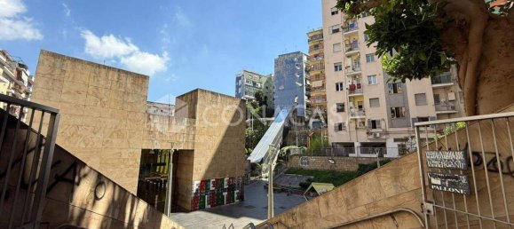 1 Schlafzimmer Wohnung in Naples, Italy, Nr. 350706 16