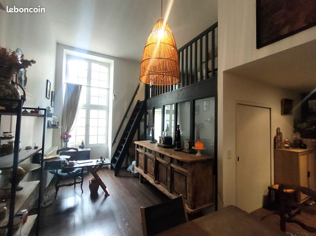 Квартира с 2 спальнями в Тур, Франция № 43573