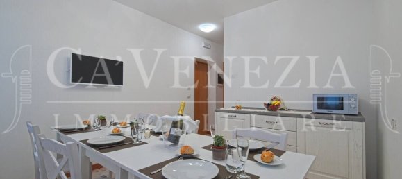 3 bedrooms Building in Venice, Italy No. 20312 20
