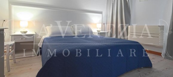 3 bedrooms Building in Venice, Italy No. 20312 2