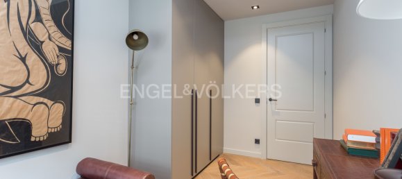 3 chambres Appartement à Ciutat Vella, Spain No. 103367 12