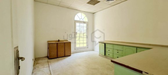 20 bedrooms Villa in Manama, Bahrain No. 621 2