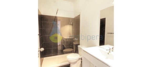 5 chambres Maison à Armacao de Pera, Portugal No. 145429 3