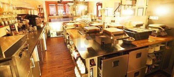 Edifício de 7 divisões em Neckar-Odenwald-Kreis, Germany N.º 47891 3