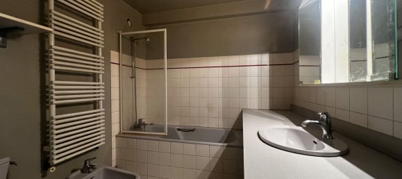 2 bedrooms Apartment in Yvelines, France No. 151771 2