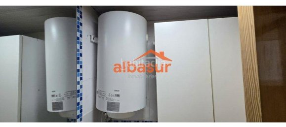 28m² Commercial property in Cordoba, Spain No. 176819 8