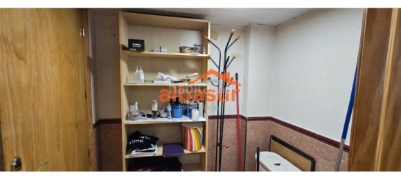 28m² Commercial property in Cordoba, Spain No. 176819 6