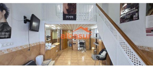 28m² Commercial property in Cordoba, Spain No. 176819 2