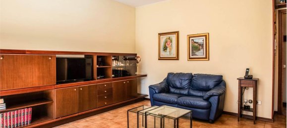 1 chambre Appartement à Busto Arsizio, Italy No. 334686 3