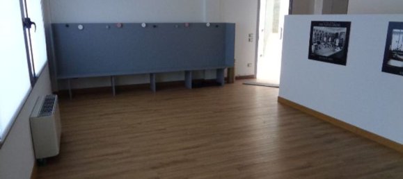 60m² Office in Conegliano, Italy No. 381184 7