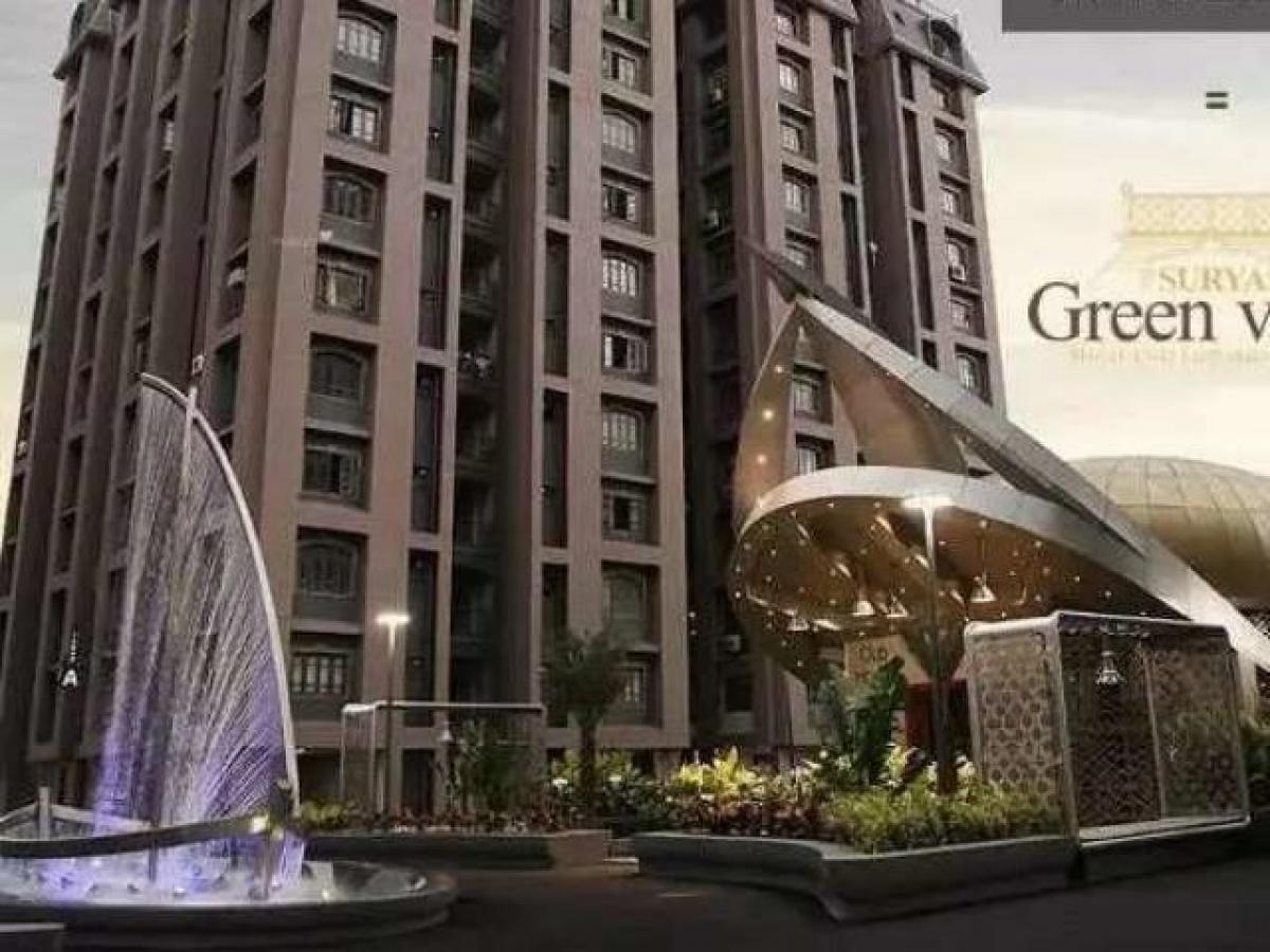 3 bedrooms House in Surat, India No. 47420