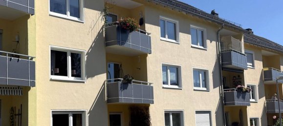 Квартира с 4 комнатами в Хоф, Германия № 277176 2