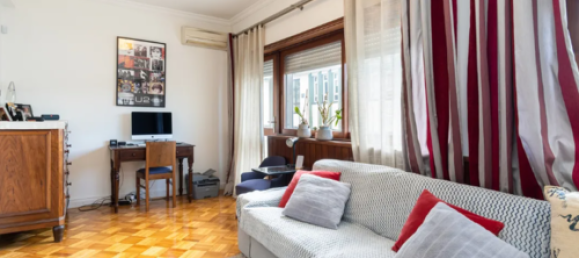 4 bedrooms House in Porto, Portugal No. 189718 8