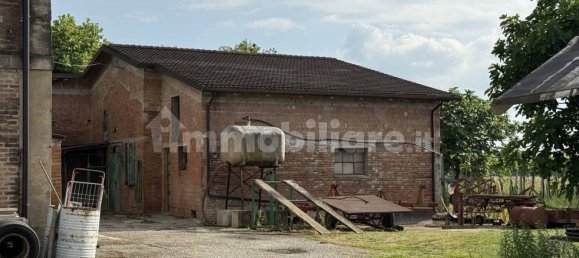 88599m² Land in Reggio Emilia, Italy No. 274702 10