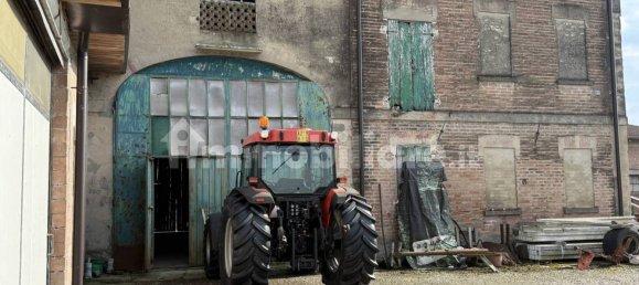 88599m² Land in Reggio Emilia, Italy No. 274702 9