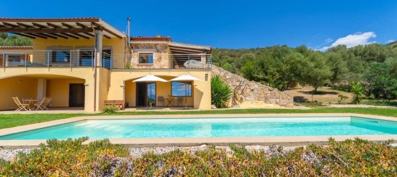 Villa de 4 dormitorios en Olbia, Italy No. 106121 9