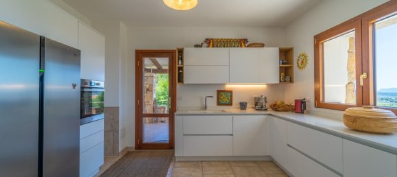 Villa de 4 dormitorios en Olbia, Italy No. 106121 21