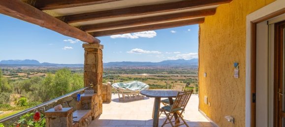 Villa de 4 dormitorios en Olbia, Italy No. 106121 10