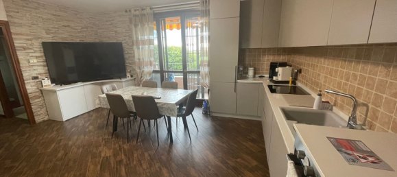 3 rooms Apartment in Carpiano, Italy No. 318539 4