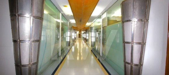 Propiedad comercial en Funchal, Portugal 77 m² No. 84242 32