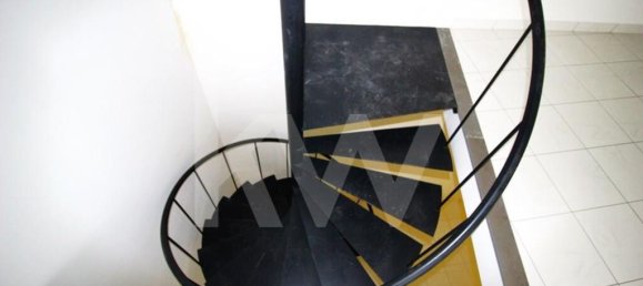 Propiedad comercial en Funchal, Portugal 77 m² No. 84242 25