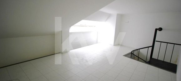 Propiedad comercial en Funchal, Portugal 77 m² No. 84242 24