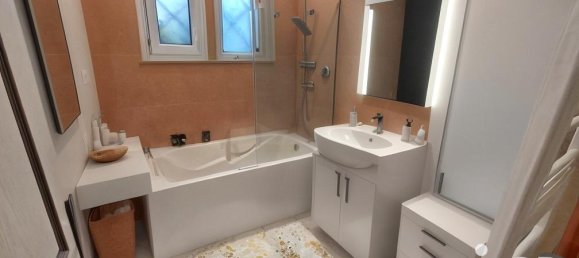 5 Schlafzimmer Haus in Sevran, France, Nr. 317873 15