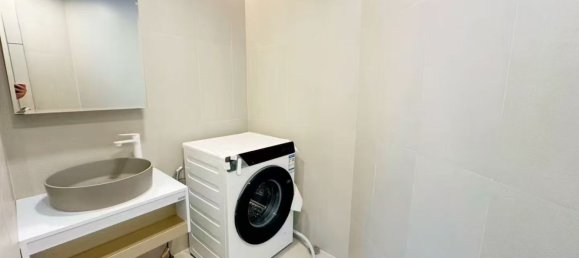 2 bedrooms Condo in Pattaya, Thailand No. 70377 3