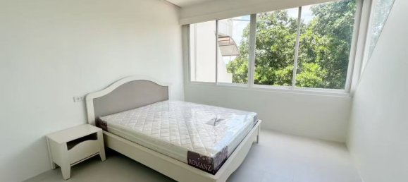 2 bedrooms Condo in Pattaya, Thailand No. 70377 4