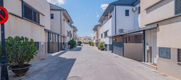 4 Schlafzimmer Stadthaus in Vegas del Genil, Spain, Nr. 172874 2