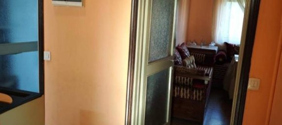 3 rooms Apartment in Lonate Pozzolo, Italy No. 32746 7