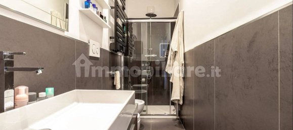 Apartamento de 3 dormitorios en Rome, Italy No. 330909 14