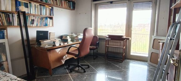 5 rooms Apartment in Rome, Italy No. 11171 11