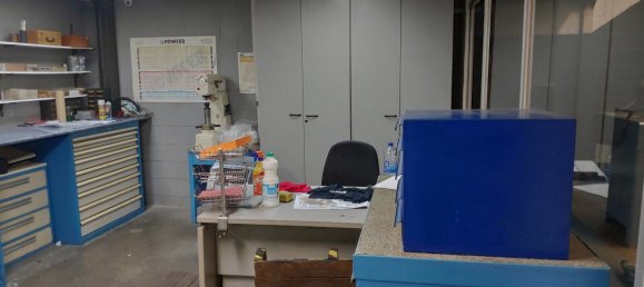 Склад 800м² в Л'Оспиталет-де-Льобрегат, Испания № 163825 22