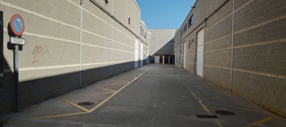 Склад 800м² в Л'Оспиталет-де-Льобрегат, Испания № 163825 14