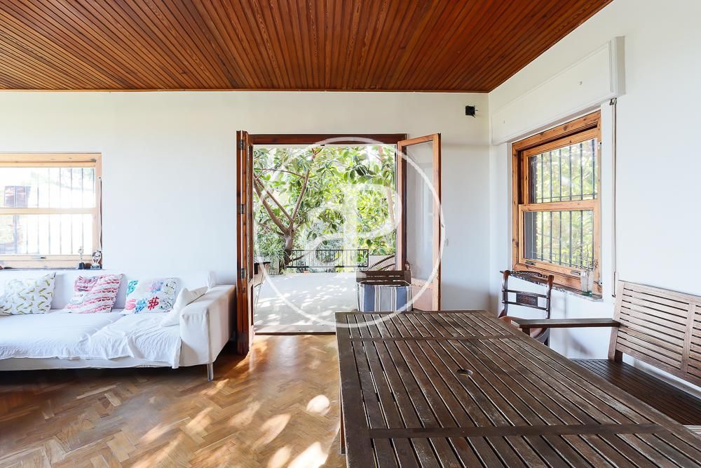 5 bedrooms House in Godella, Spain No. 25129