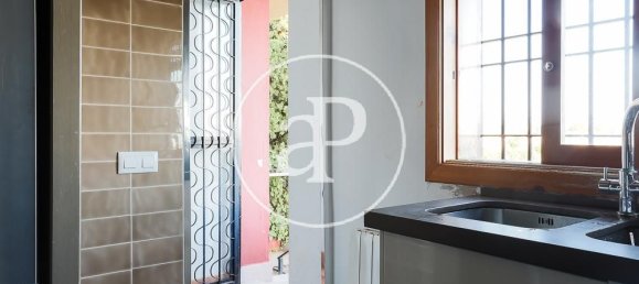 5 bedrooms House in Godella, Spain No. 25129 7