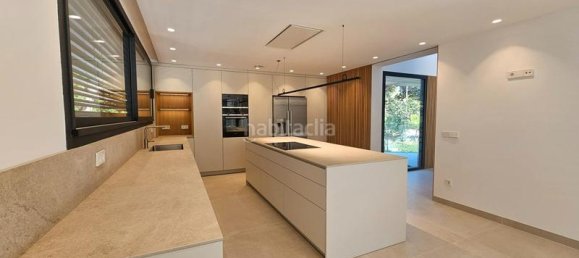 5 bedrooms House in Gava, Spain No. 73270 46