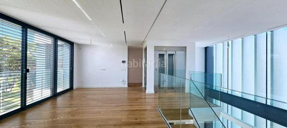 5 bedrooms House in Gava, Spain No. 73270 8