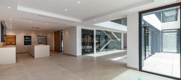 5 bedrooms House in Gava, Spain No. 73270 33