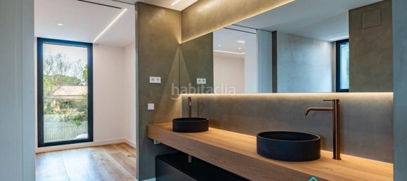 5 bedrooms House in Gava, Spain No. 73270 29