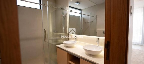 3 bedrooms Villa in Sharjah, UAE No. 19975 13