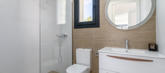 3 bedrooms Villa in Golf Bahia, Spain No. 9159 16