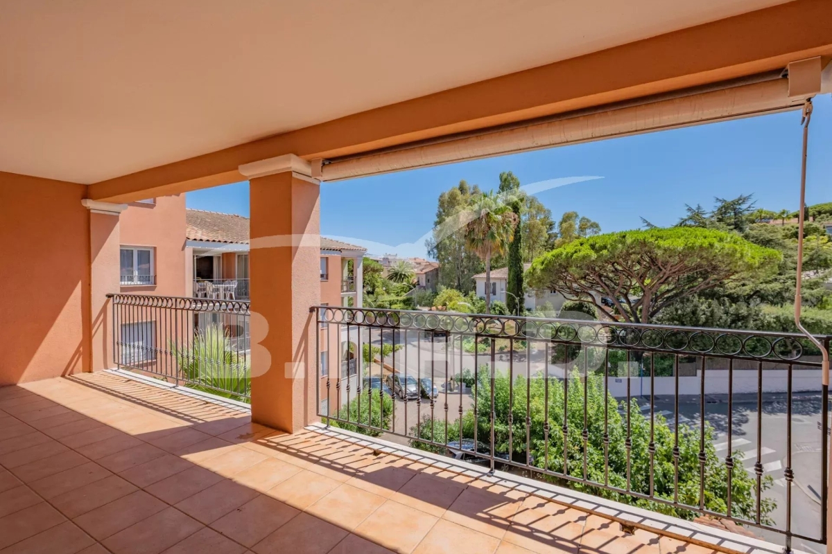 2 غرف نوم شقة في Sainte-Maxime, France رقم 295927