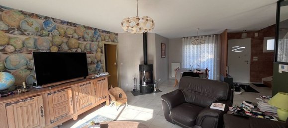 6 bedrooms House in Mayenne, France No. 363182 11