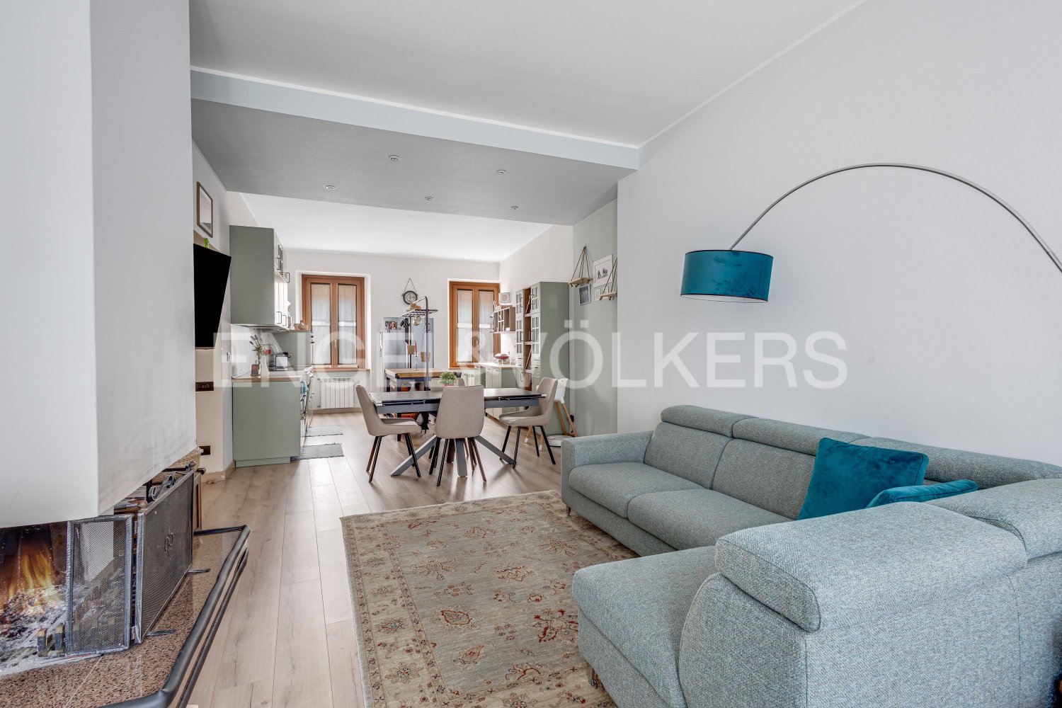 3 bedrooms Apartment in Legnano, Italy No. 64961