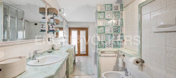 3 bedrooms Apartment in Legnano, Italy No. 64961 13