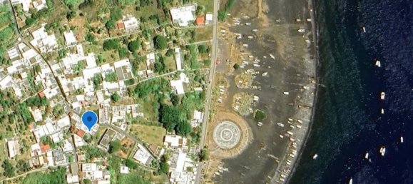 3 bedrooms Villa in Lipari, Italy No. 37959 5