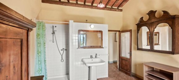 Casa de 4 dormitorios en Cortona, Italy No. 53535 24